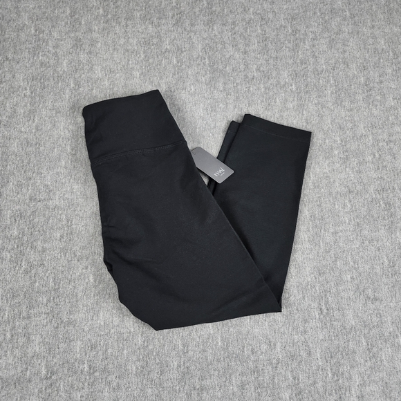 Lysse Crop Black Women Size XS 360° Smoothing Waistband Cotton Spandex NIB - Picture 3 of 15